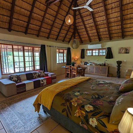 Hasekamp Family Bush Lodge Hoedspruit Kültér fotó